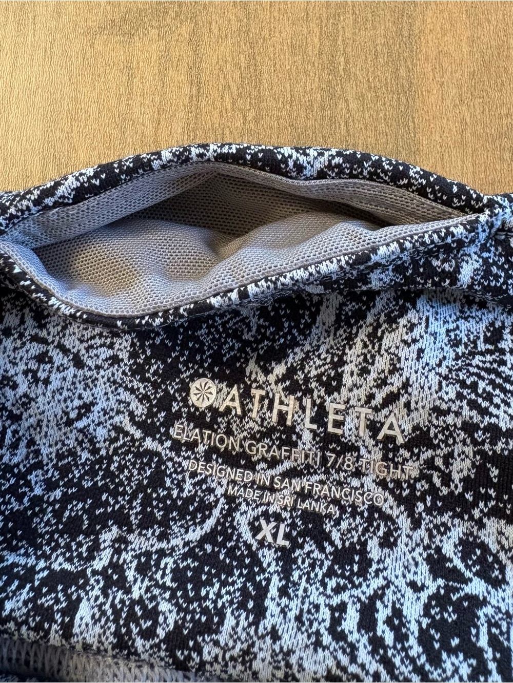 Athleta Elation Graffiti 7/8 Tight XL Floral Print Yoga Leggings Athleisure - Picture 5 of 12